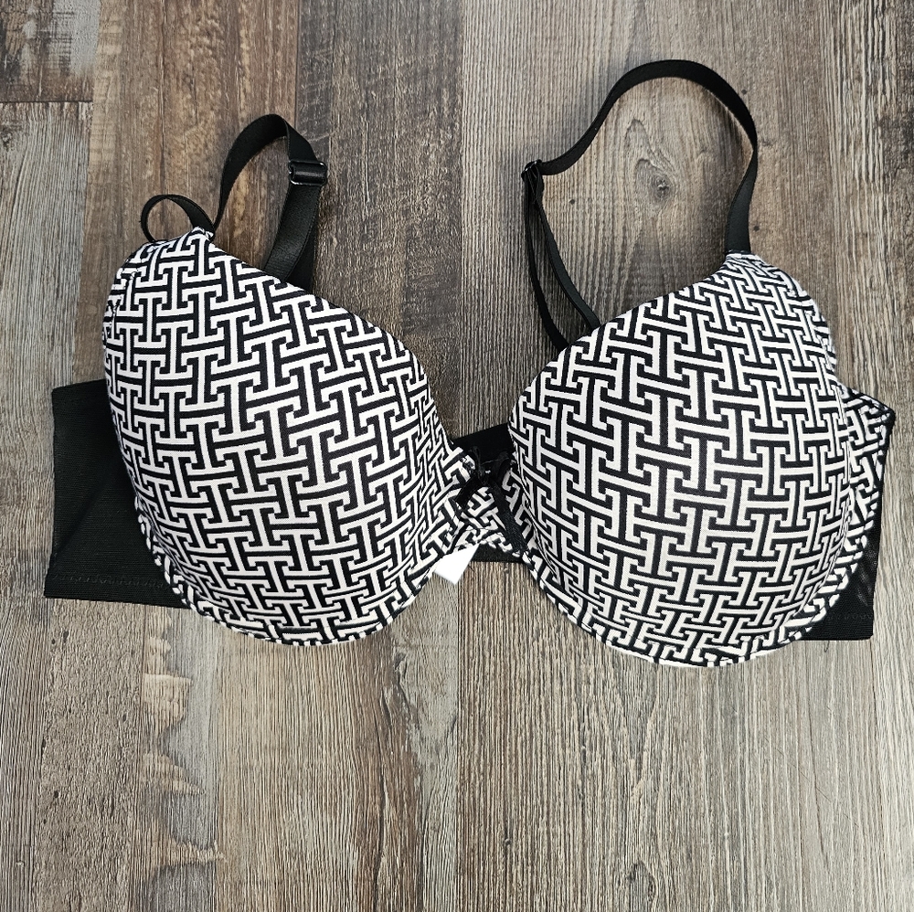 Adrienne Vittadini bra